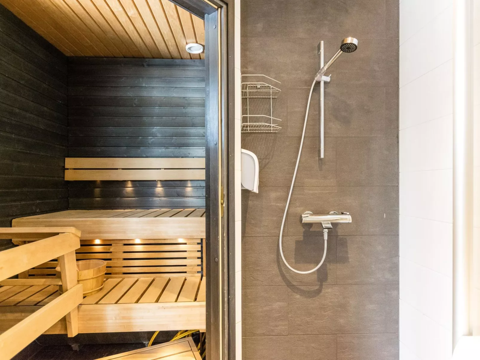 Golfarinkunnas 7b-Drinnen