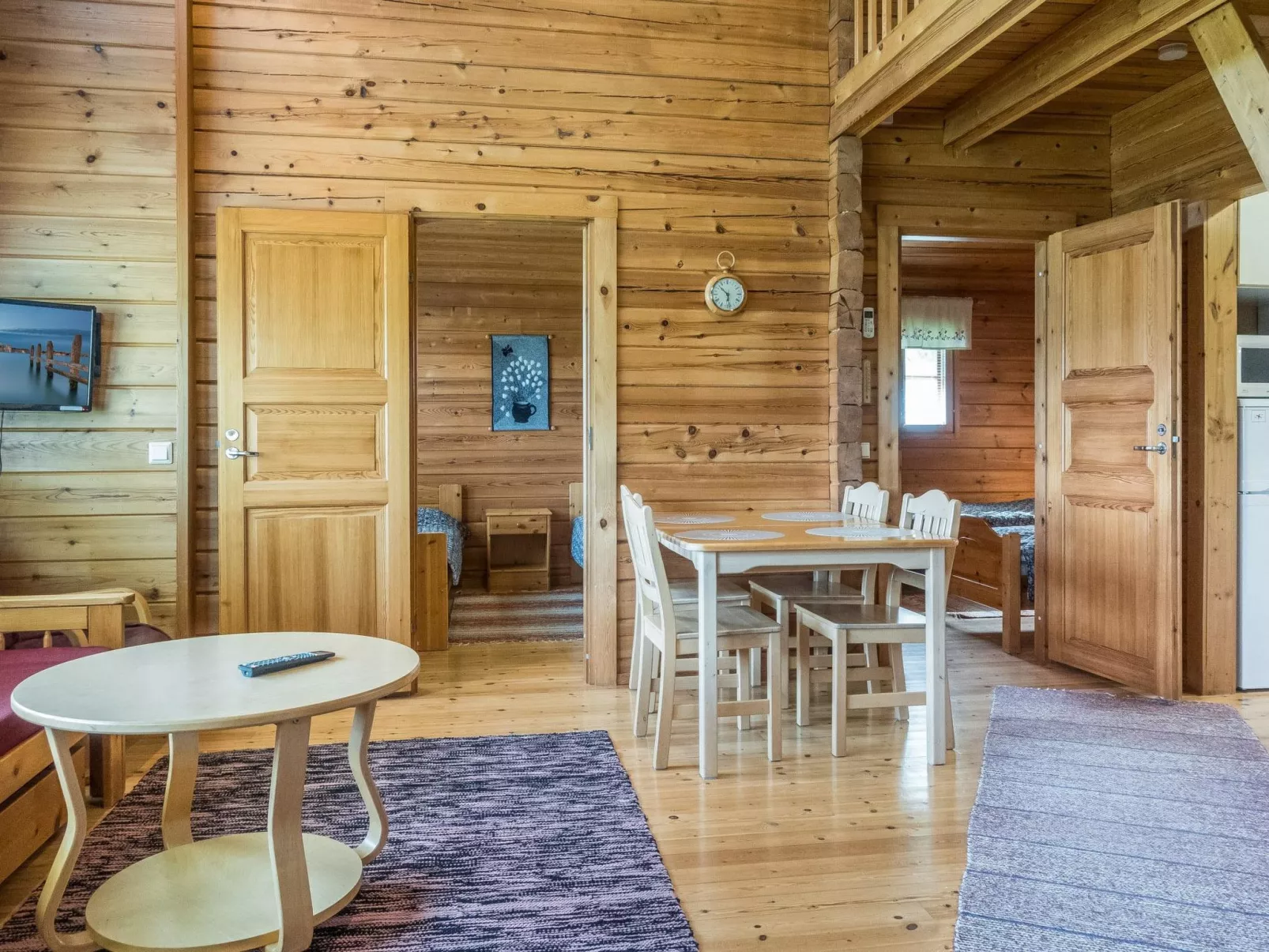 Mansikkaranta 1-Inside