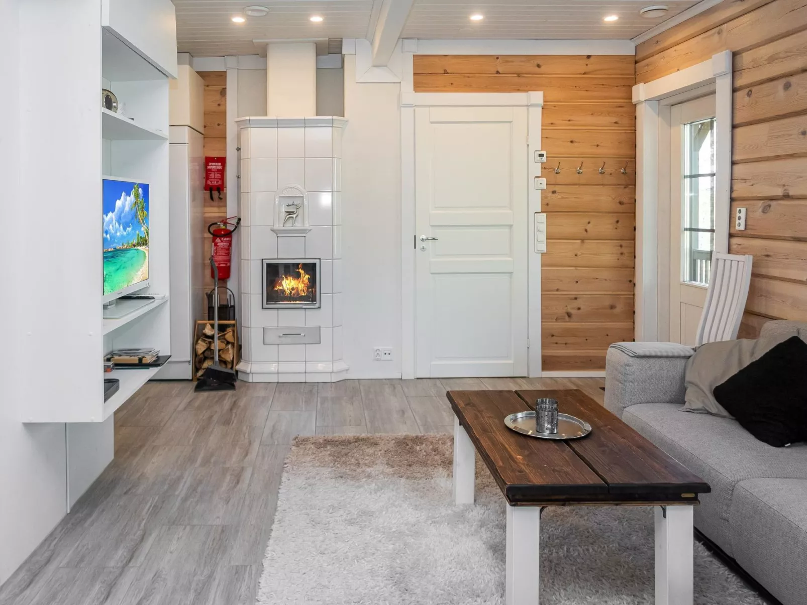 Kiehtäjän lahti-Drinnen