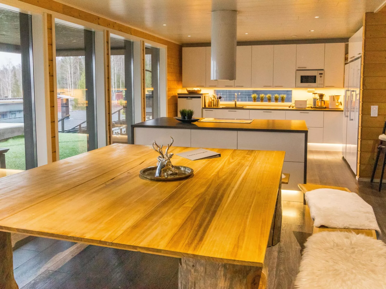 Ellivuori west 1-Dedans