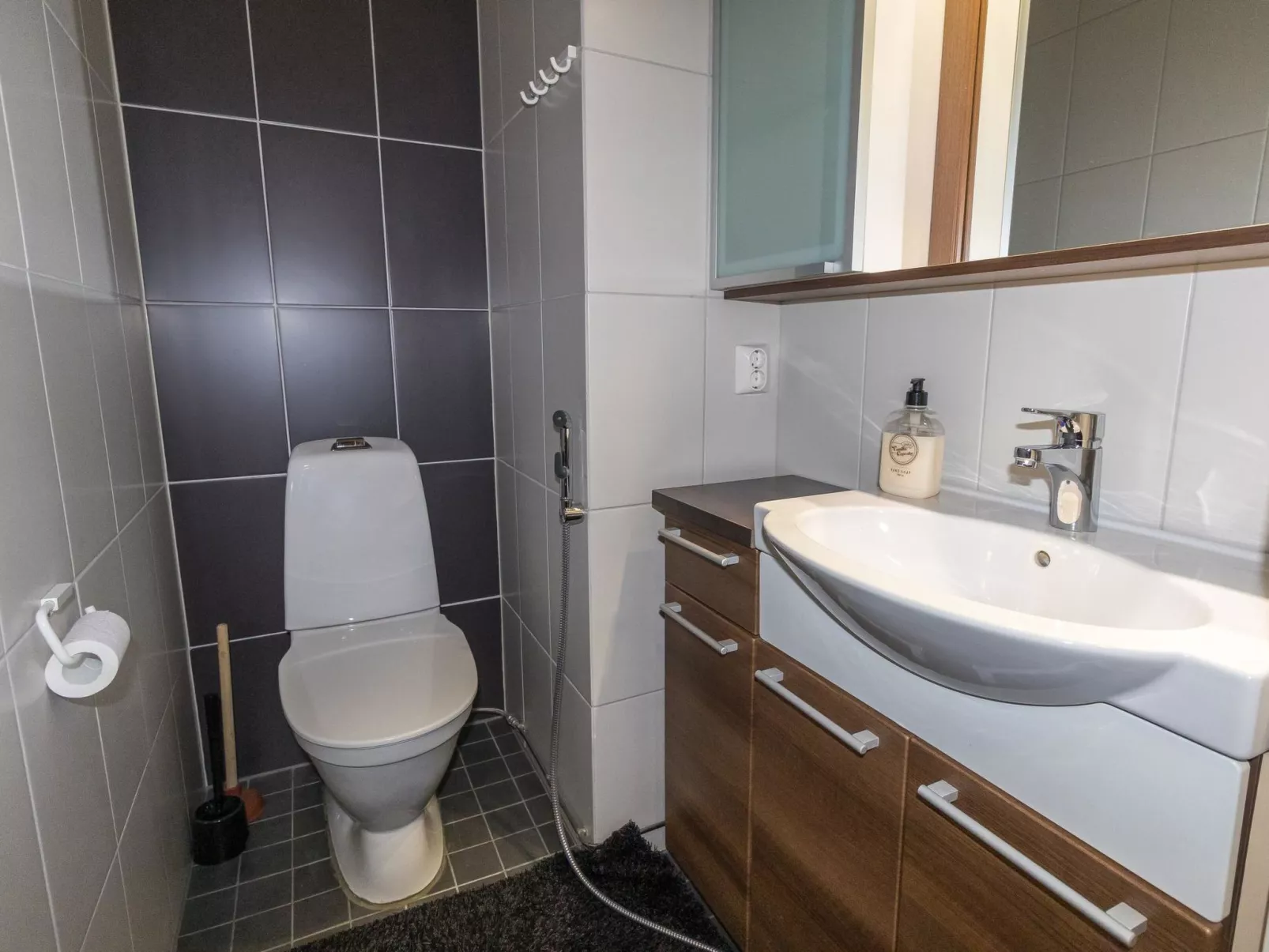 Unelmarakka b-Dedans