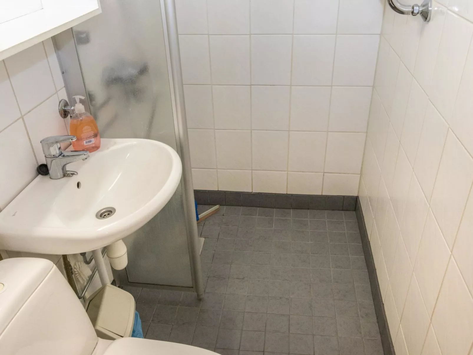 Kylpylä-hotelli, huone 448-Dedans