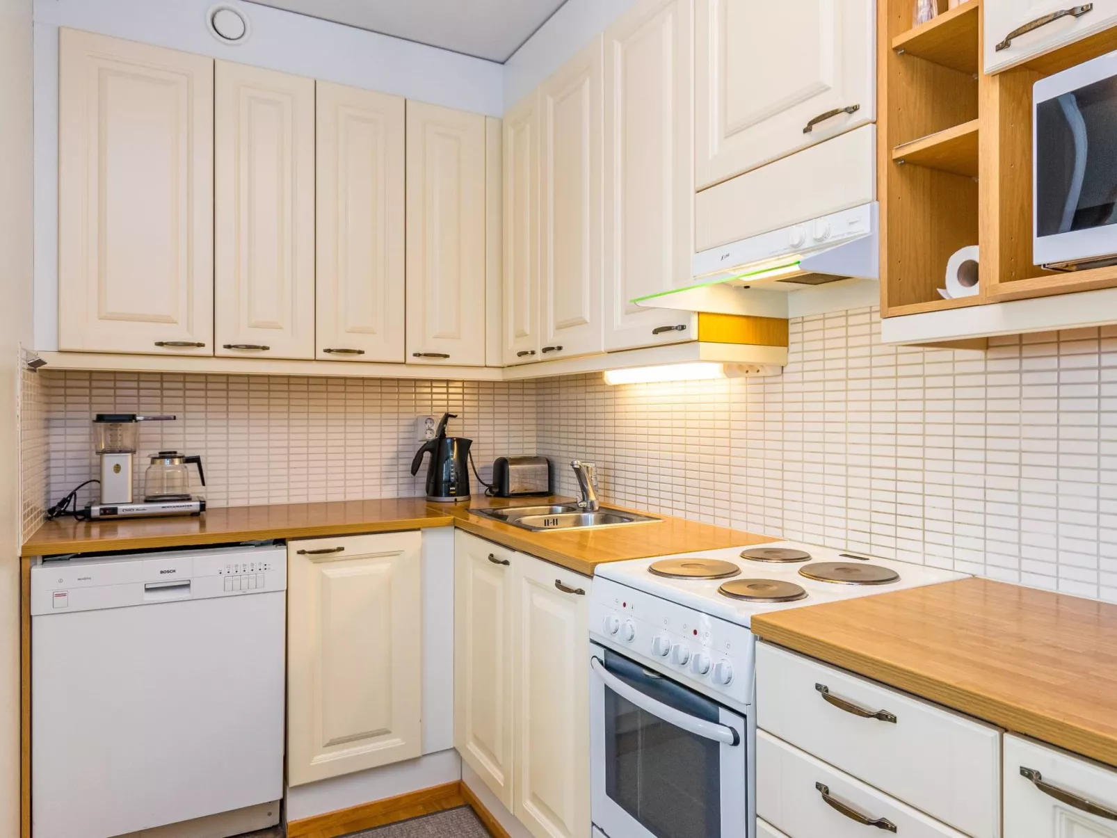 Karhunvartijan pirtti c4-Dedans