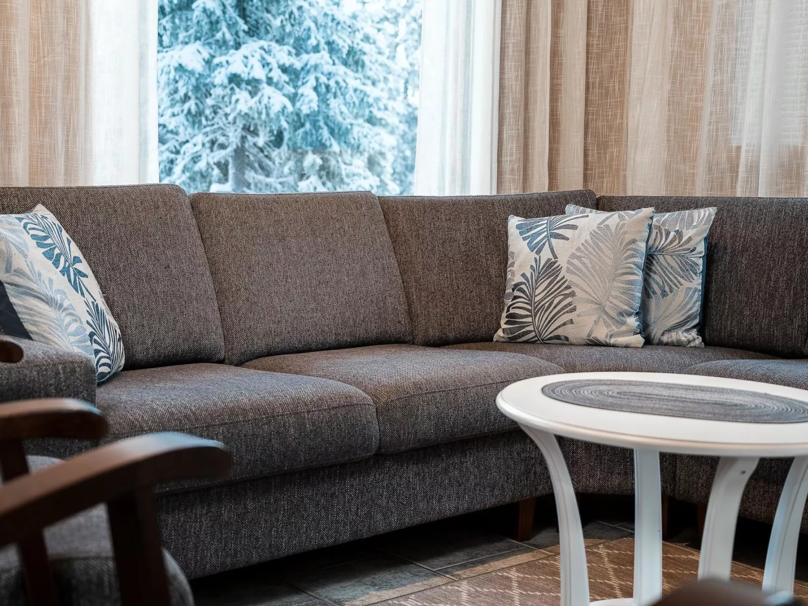 Kinostupa 2a (15-16)-Inside