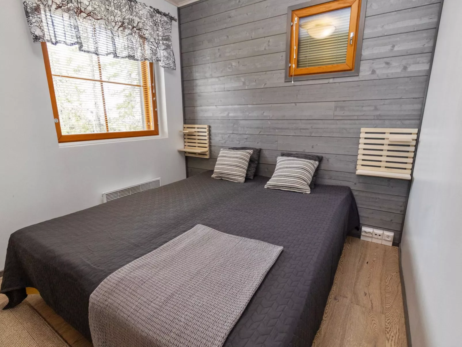 Karhunvartijan linna a4-Dedans