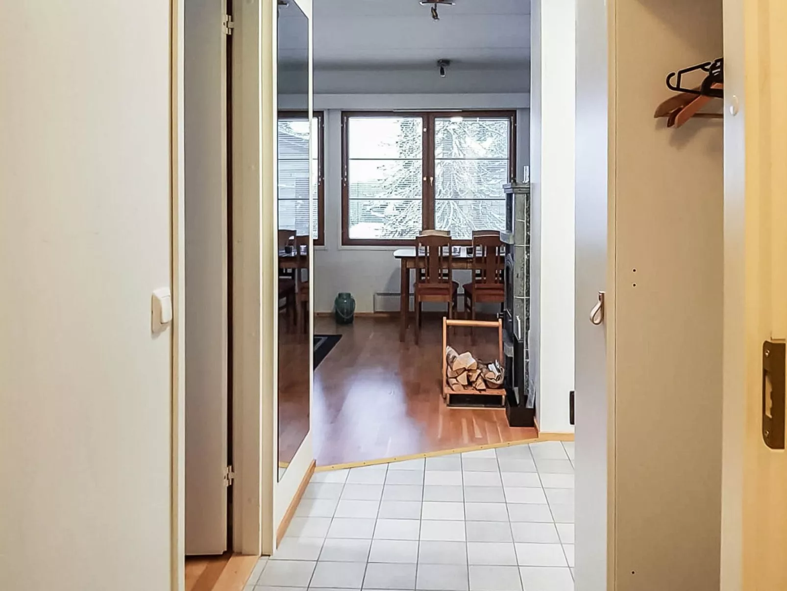 Karhunvartijan linna c17-Inside