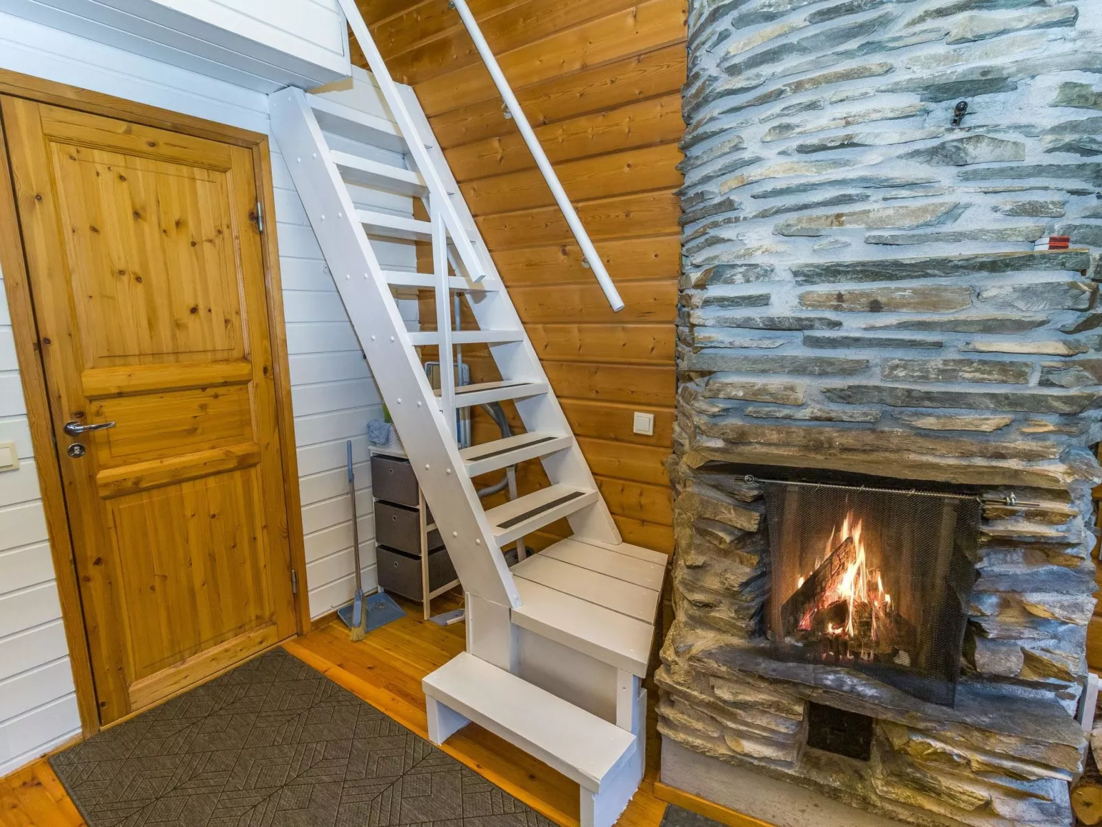 Porokaarre nr 10-Inside