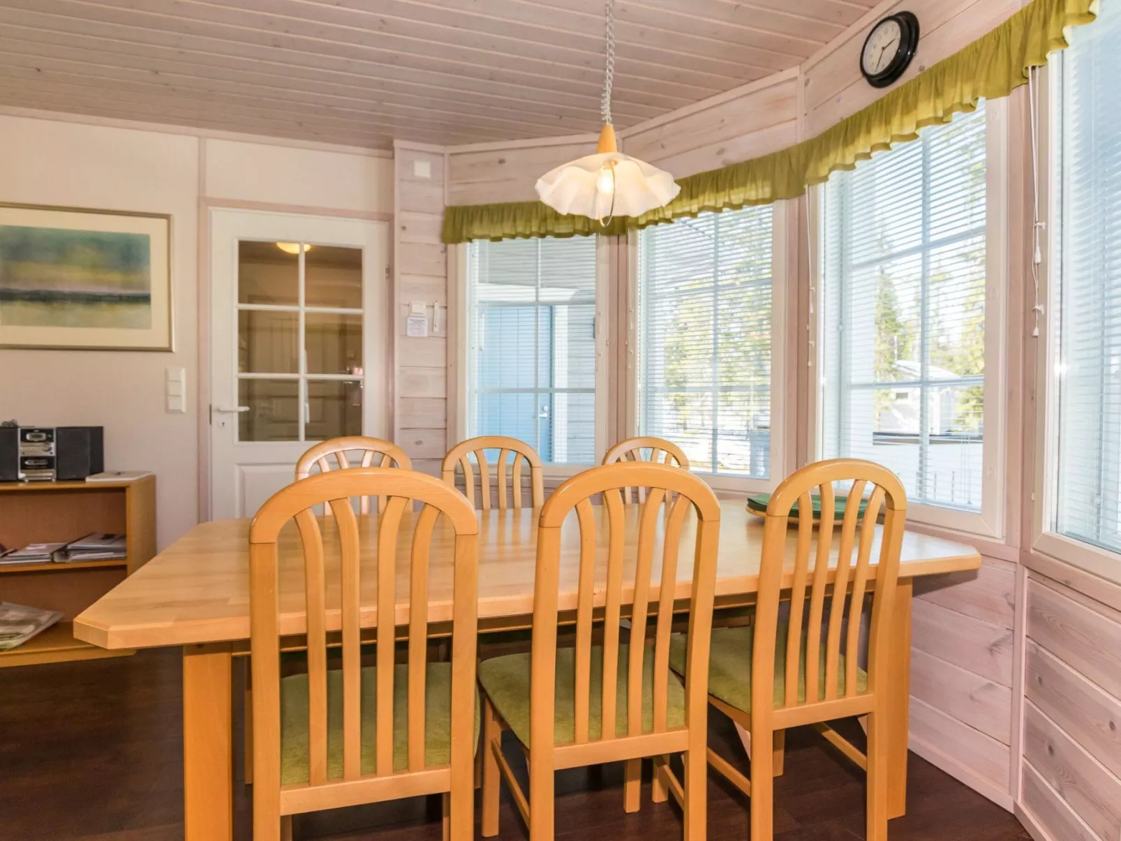 Vuosselinhovi f-Drinnen