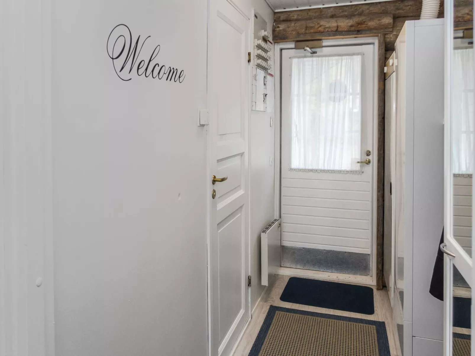 Revonaapa b13-Drinnen