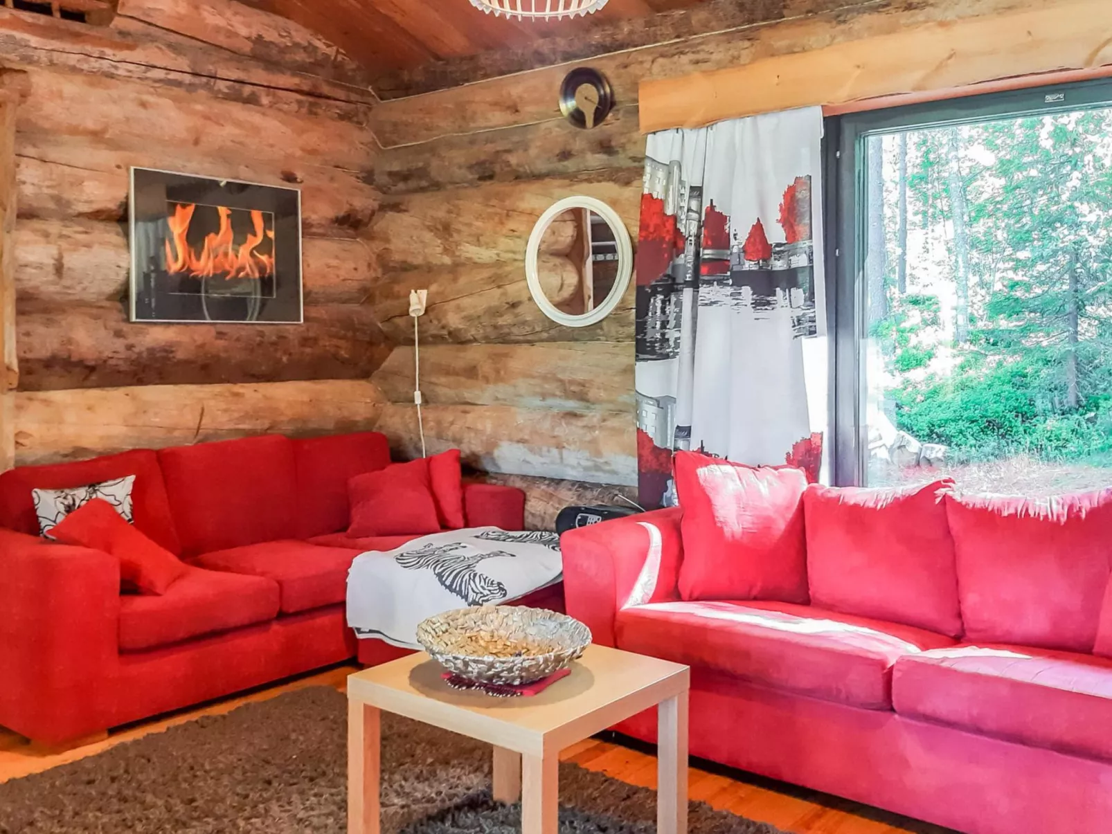 Mustalampi 2 kurkiaura-Dedans