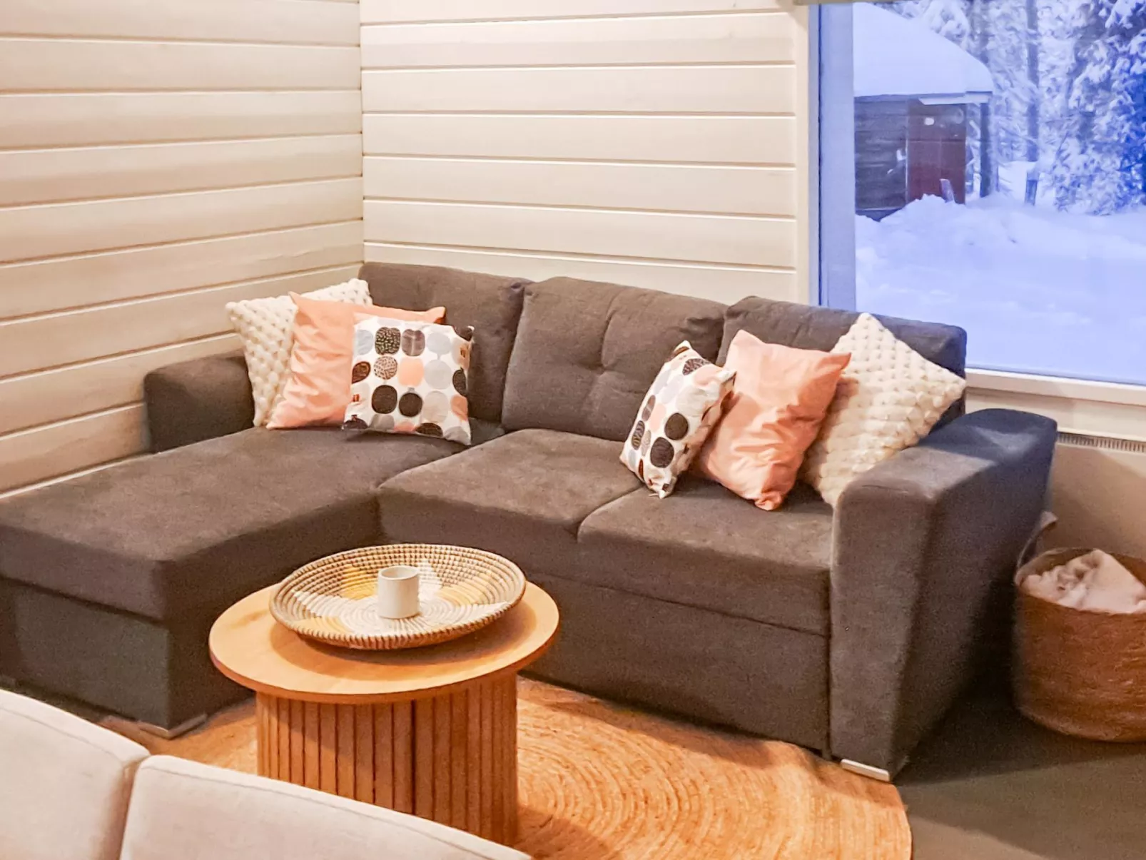 Pajalan piilopirtti-Dedans