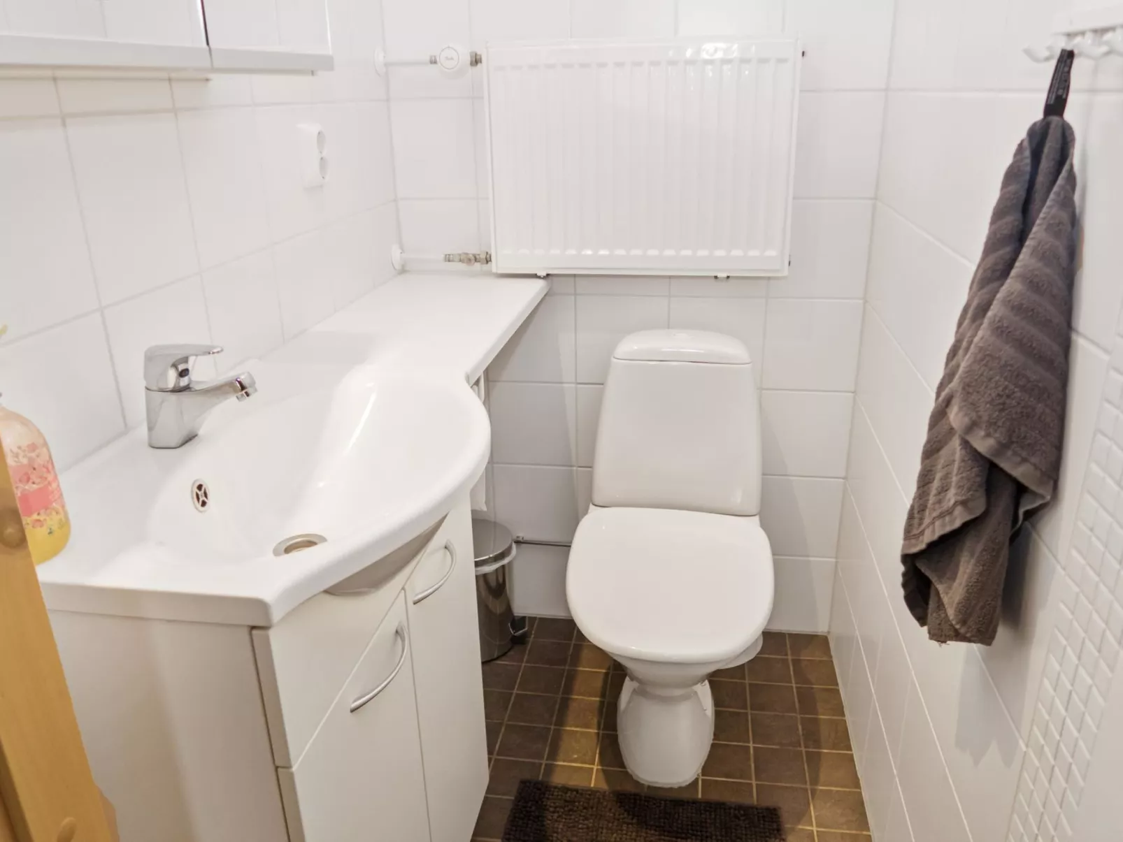 Länsirinne e 19-Dedans