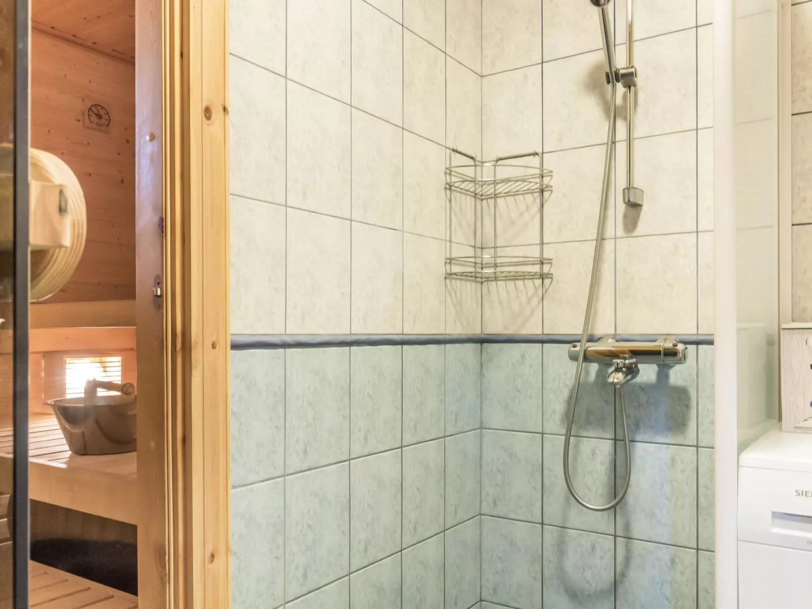 Kuerkartano 2/sulo-Drinnen