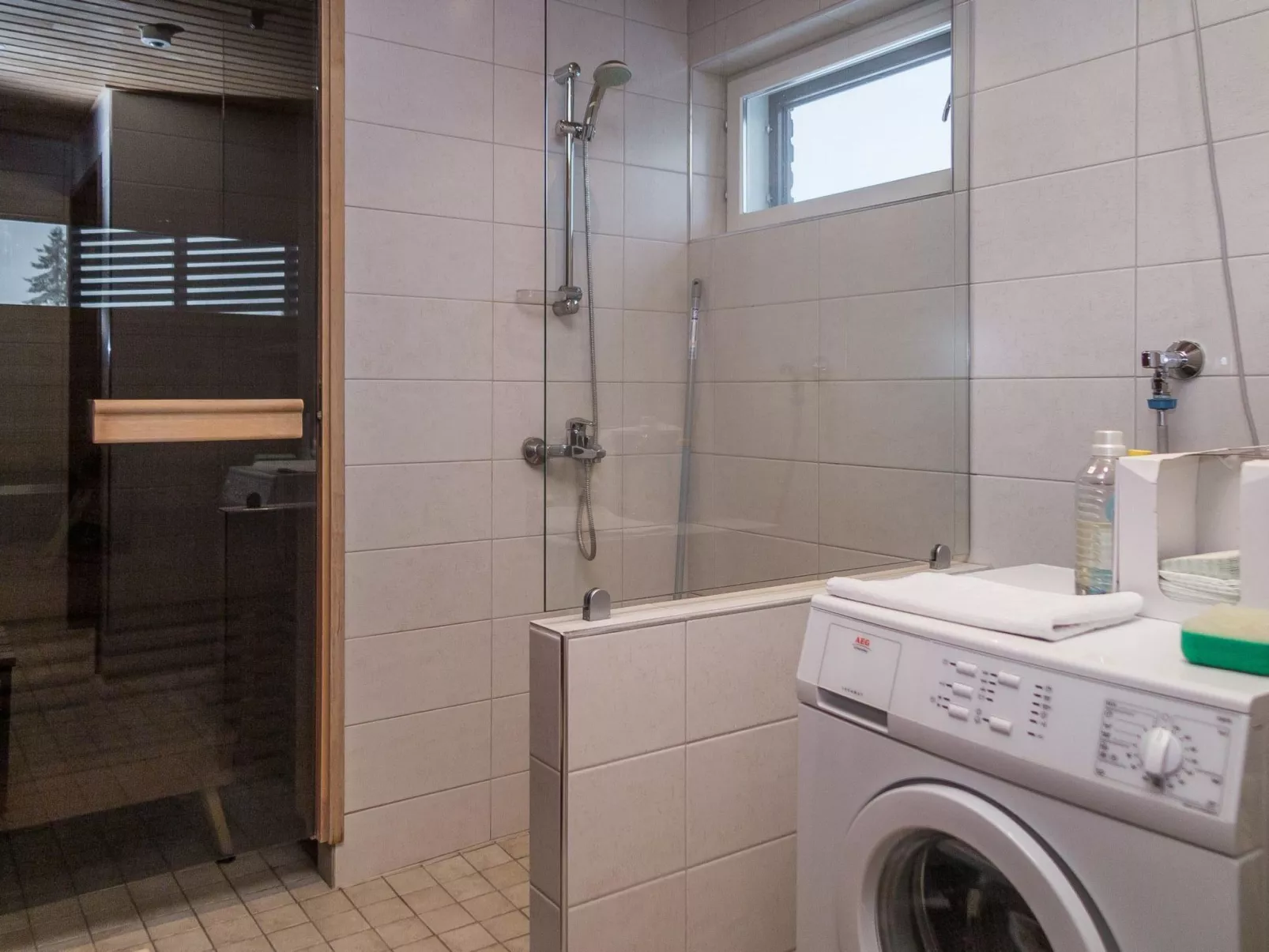 Tahko spa suites orange a 9-Dedans