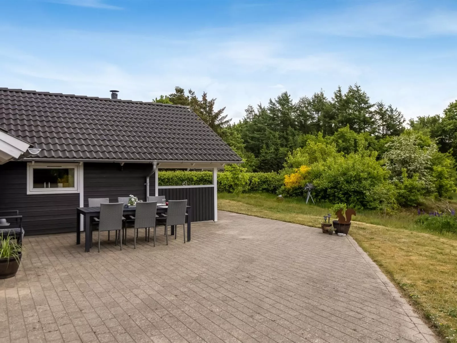 "Truels" - 30km from the sea-Draußen