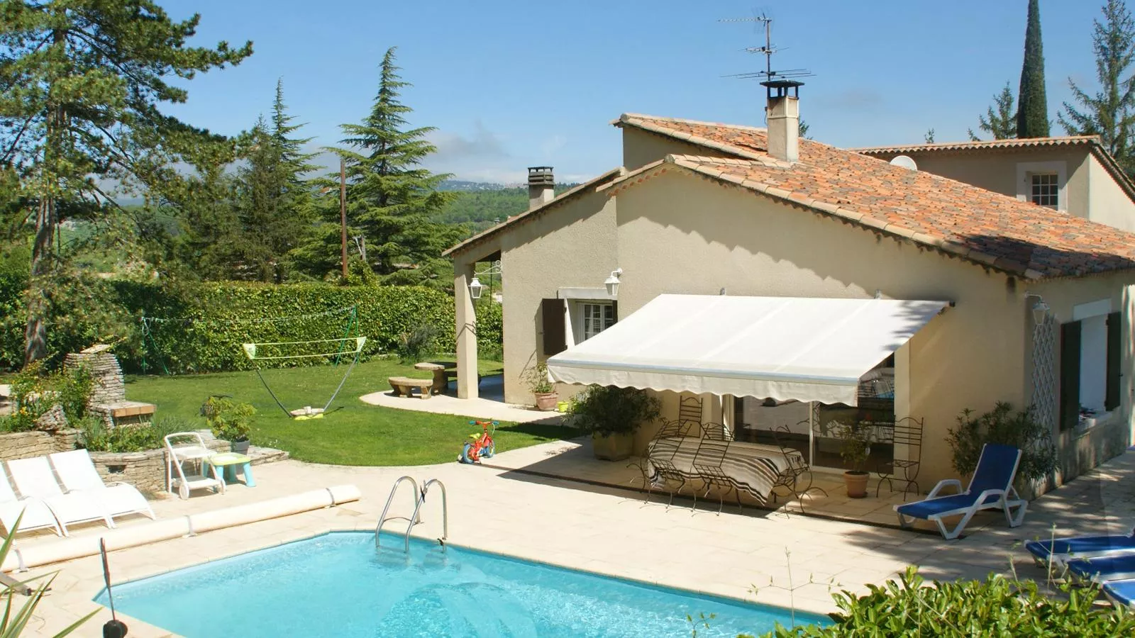 Le grand Liodrey-Exterior summer