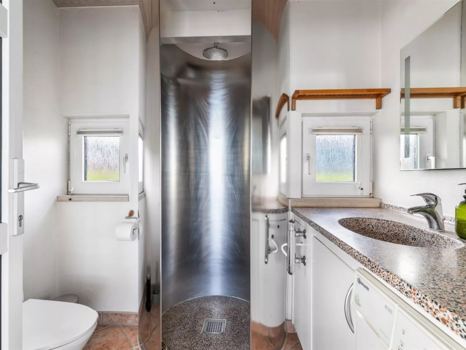 "Amila" - 10m from the sea-Dedans