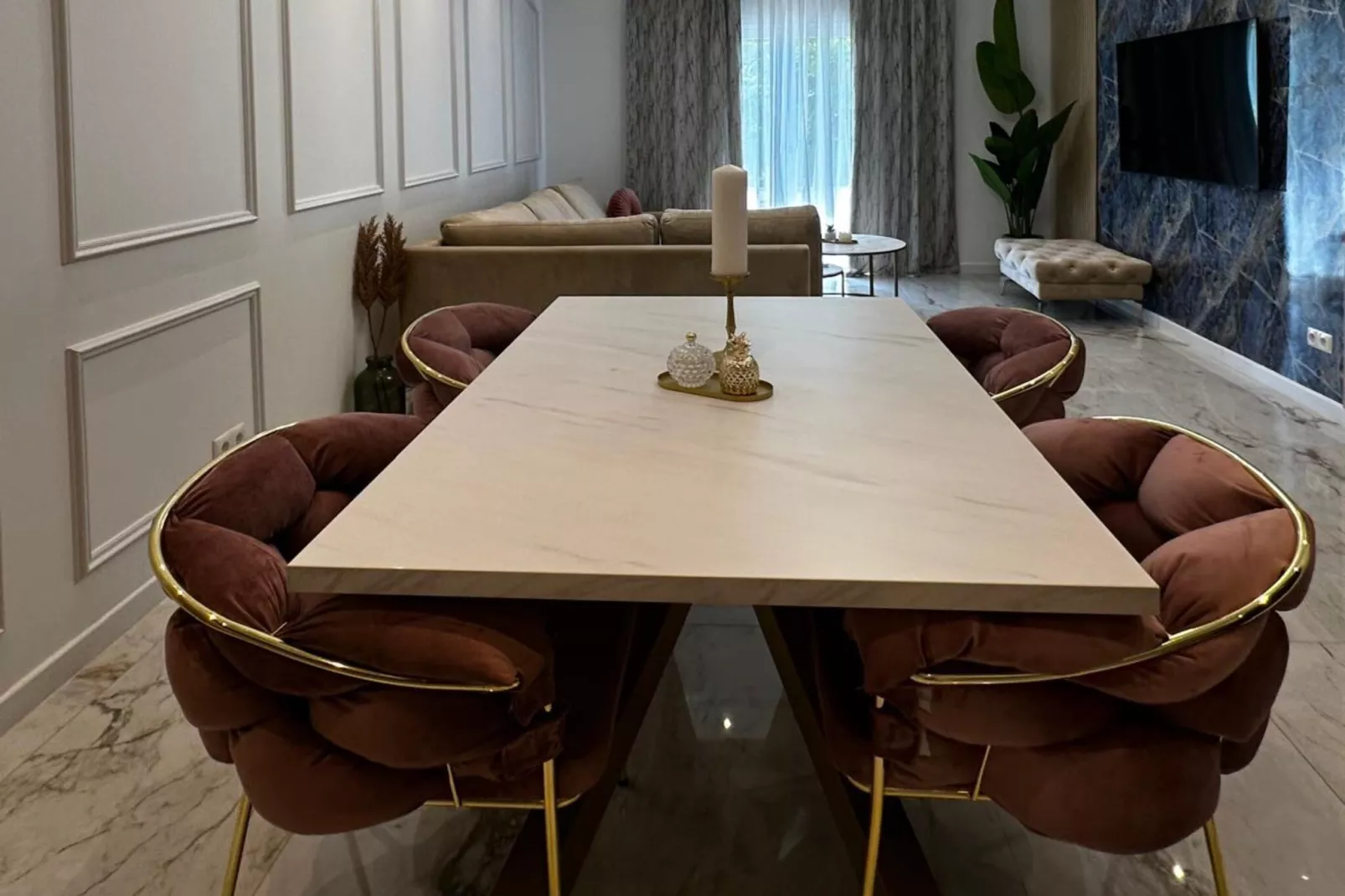 Apartment Ivan with Pool - Two Bedroom Apartment with Terrace and Swimming pool-Salle à manger