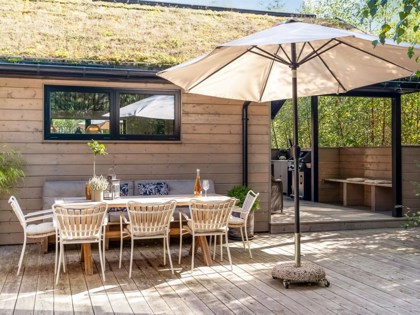 "Arbnora" -  from the sea-Dehors