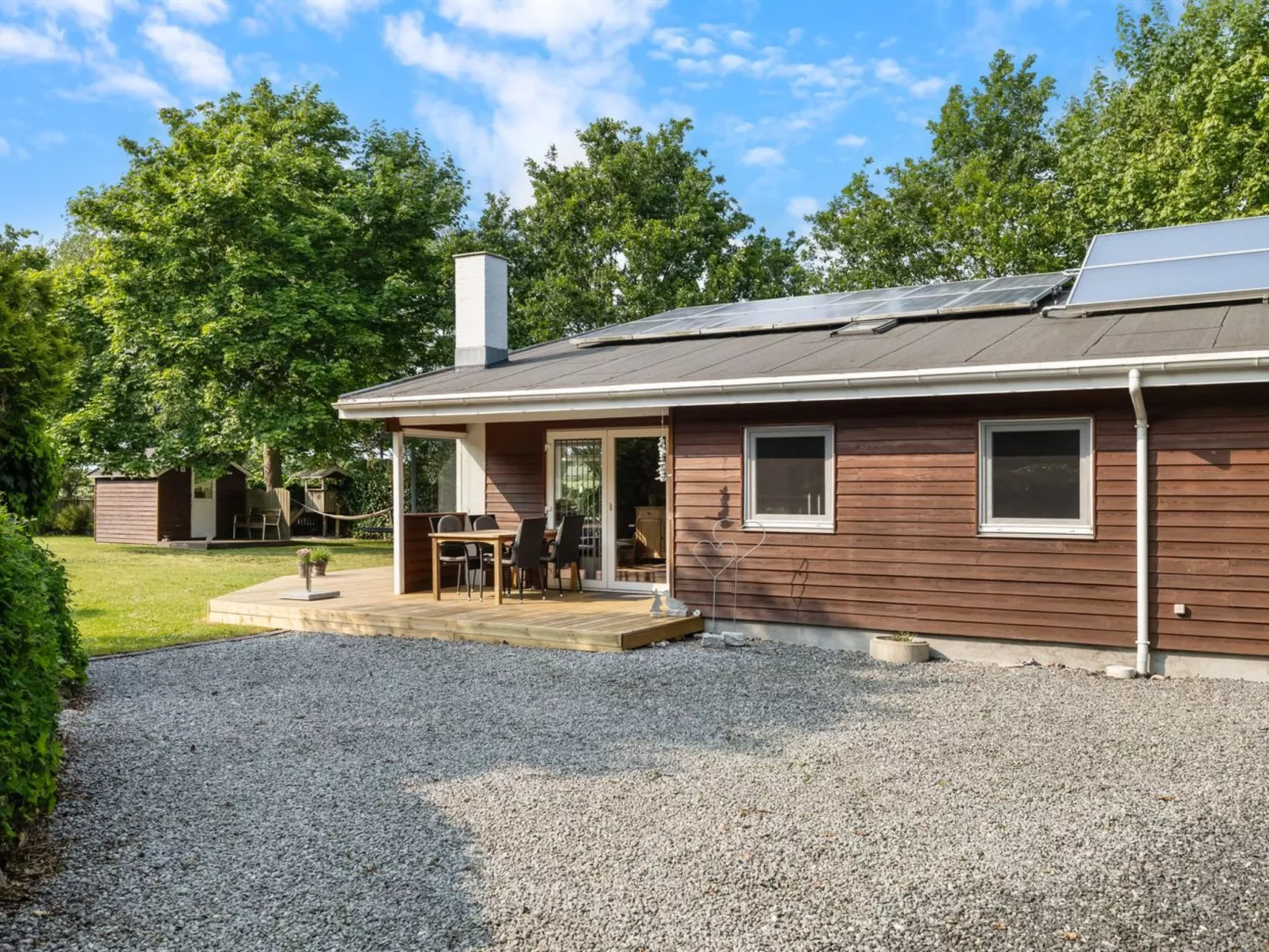 "Swipdagh" - 150m from the sea-Outside