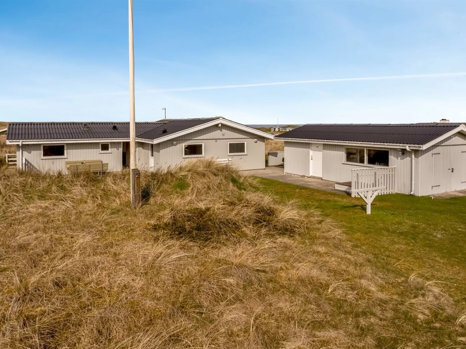 "Fridgerd" - 300m from the sea-Outside