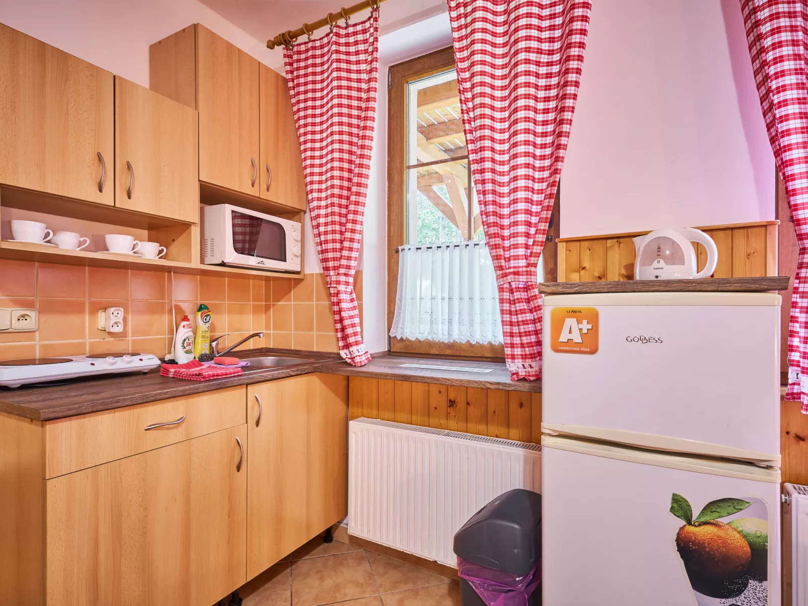 U Švýcarského dvora-Inside