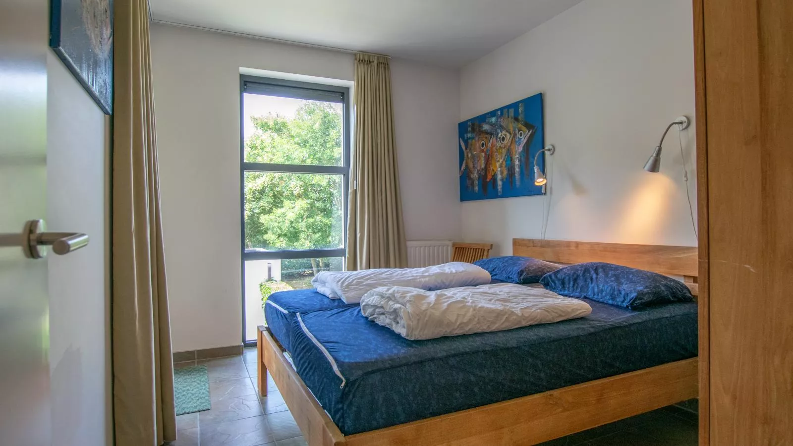 Goudvis-Bedroom