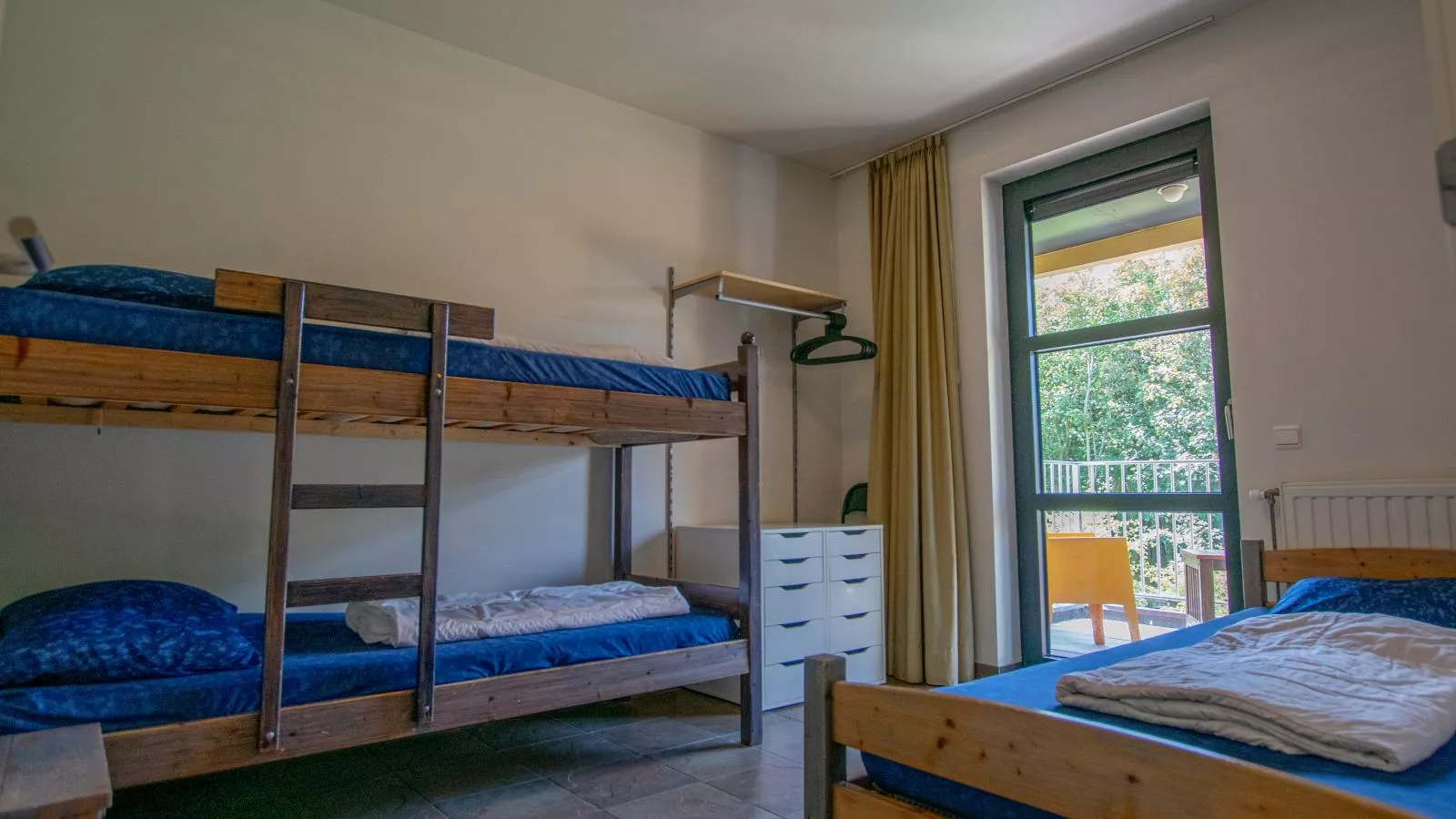 Goudvis-Bedroom