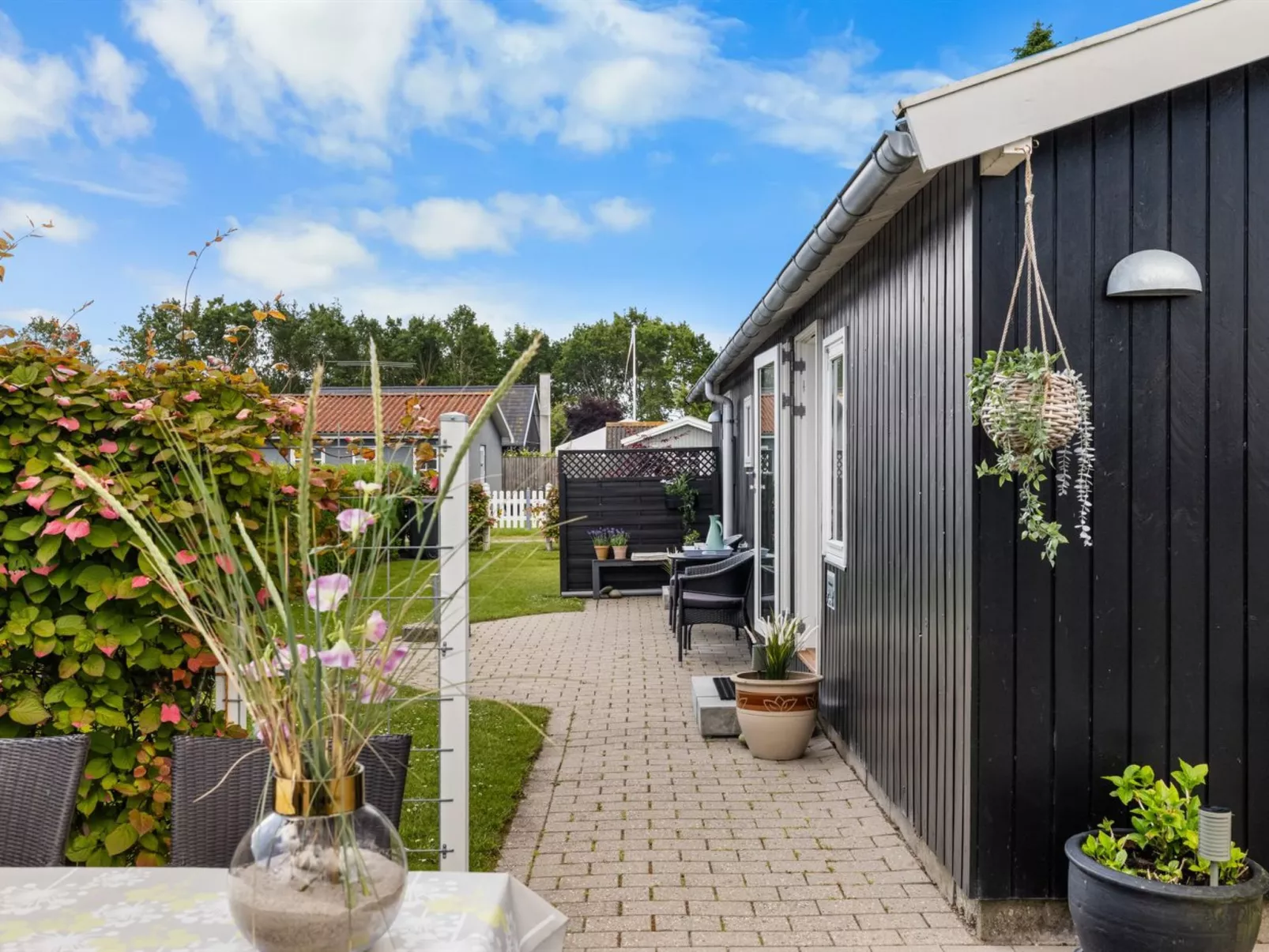 "Daya" - 75m from the sea-Draußen