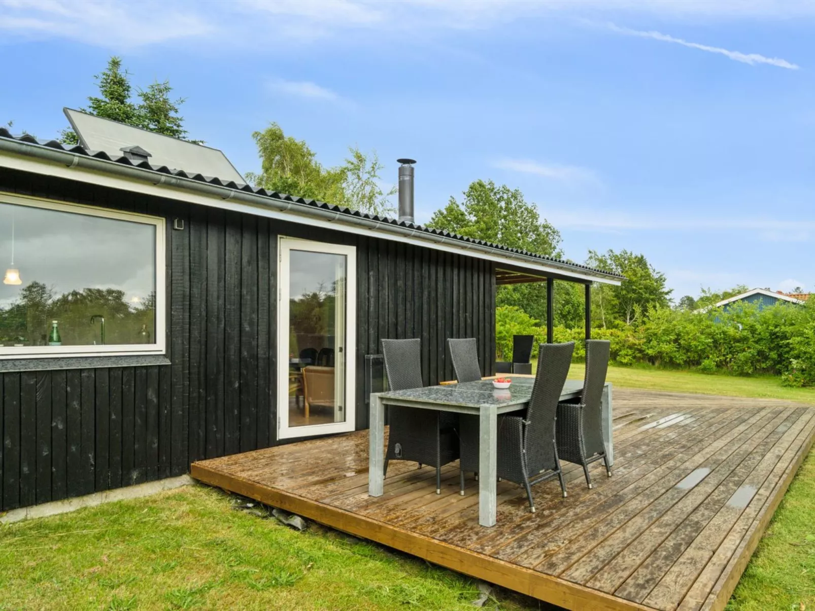 "Bruno" - 400m from the sea-Outside