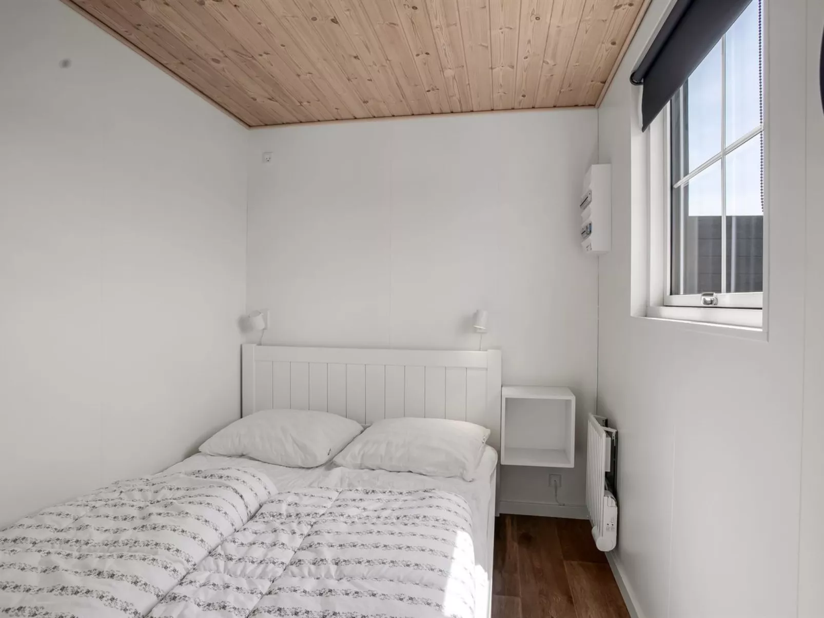 "Lovis" - 900m from the sea-Drinnen