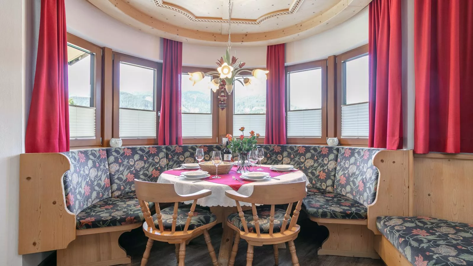 Landhaus Marchfeld Top 4-Living room