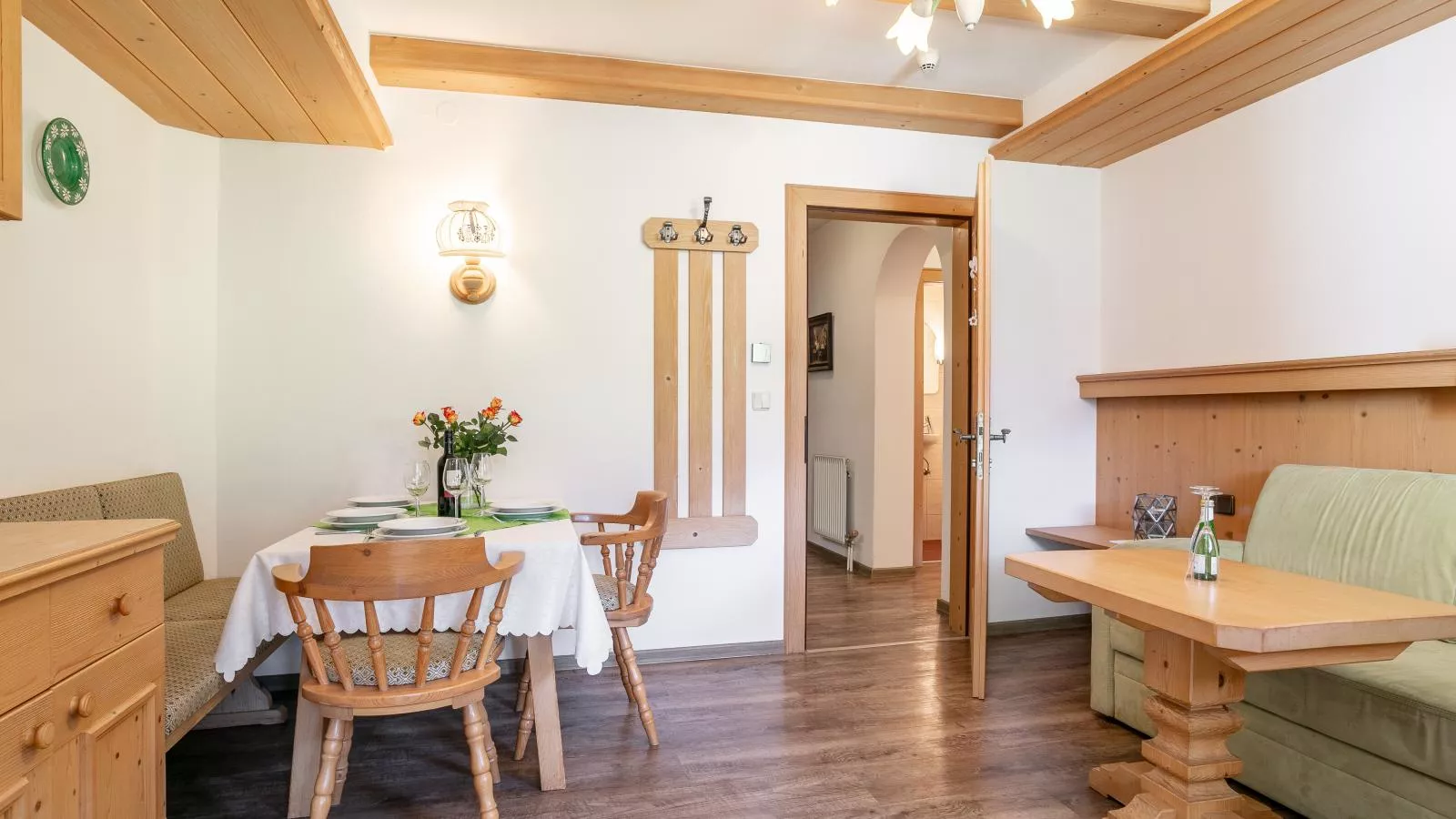 Landhaus Marchfeld Top 5-Esszimmer