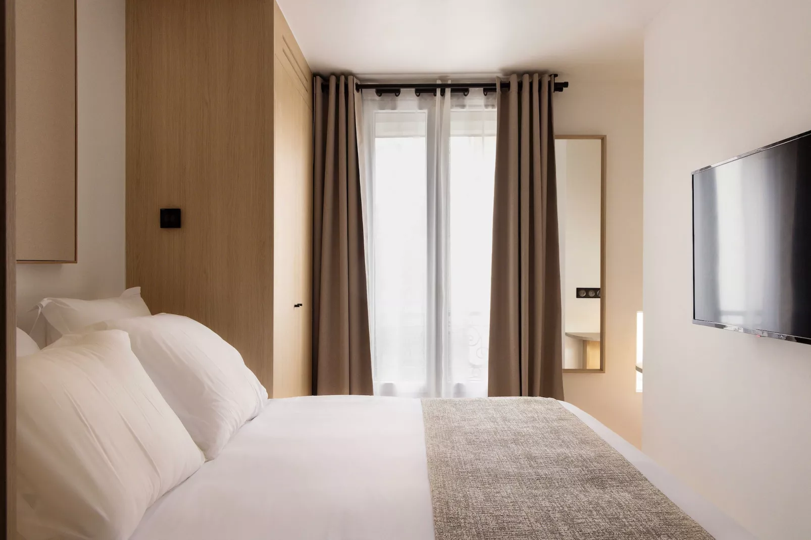 FO-30-LYONNAIS-E1-102-Untagged