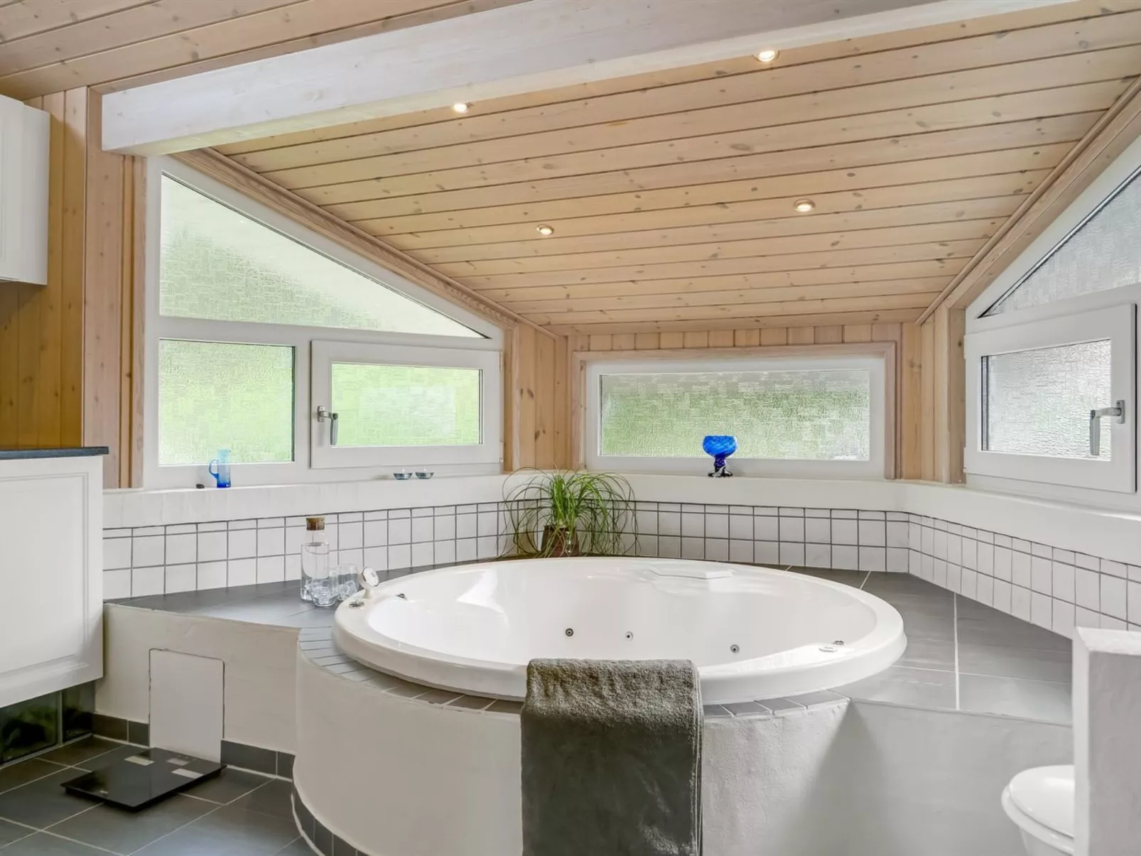 "Eeske" - 2.5km from the sea-Inside