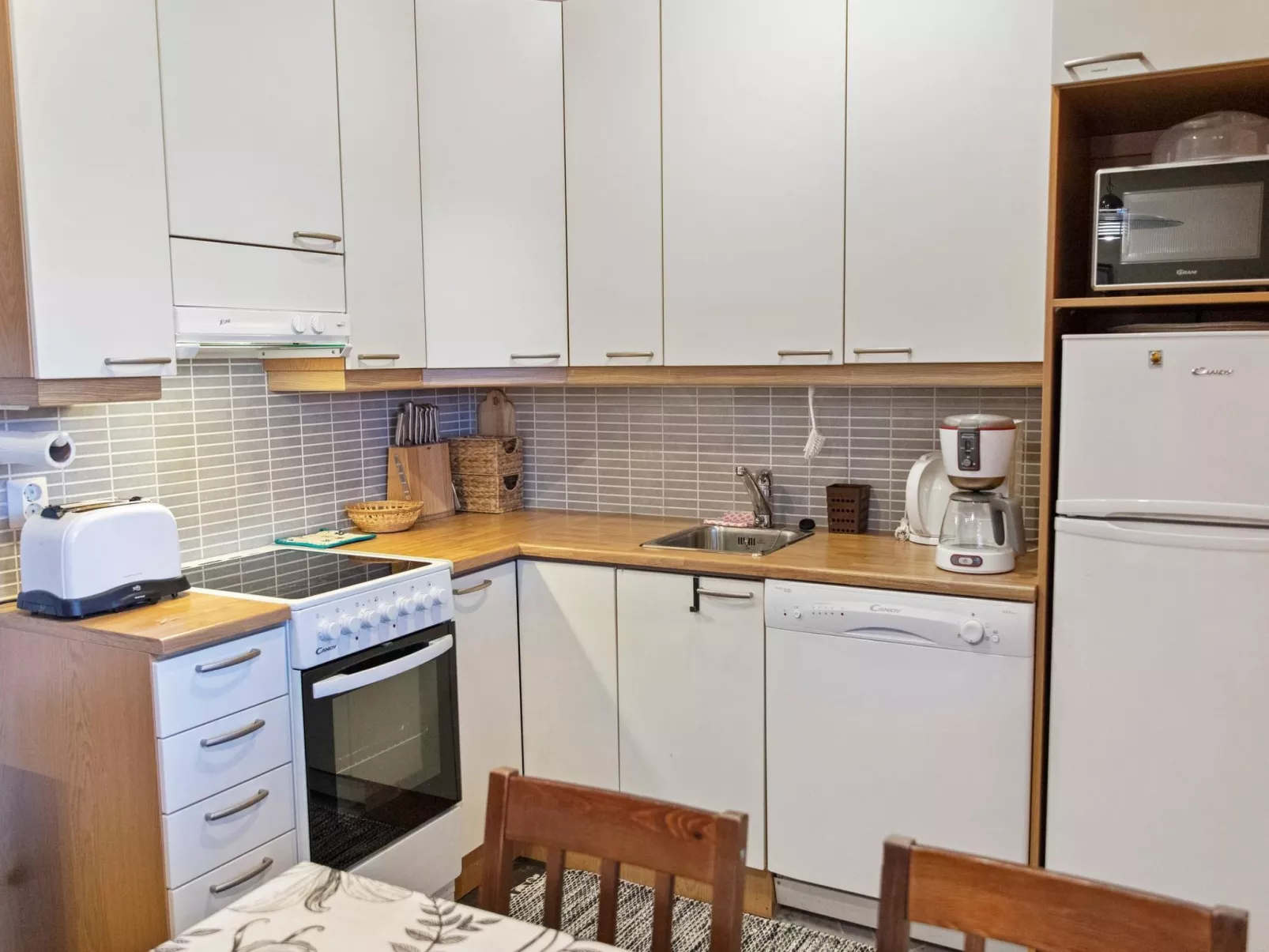 Hil-lak-ka 7-Drinnen