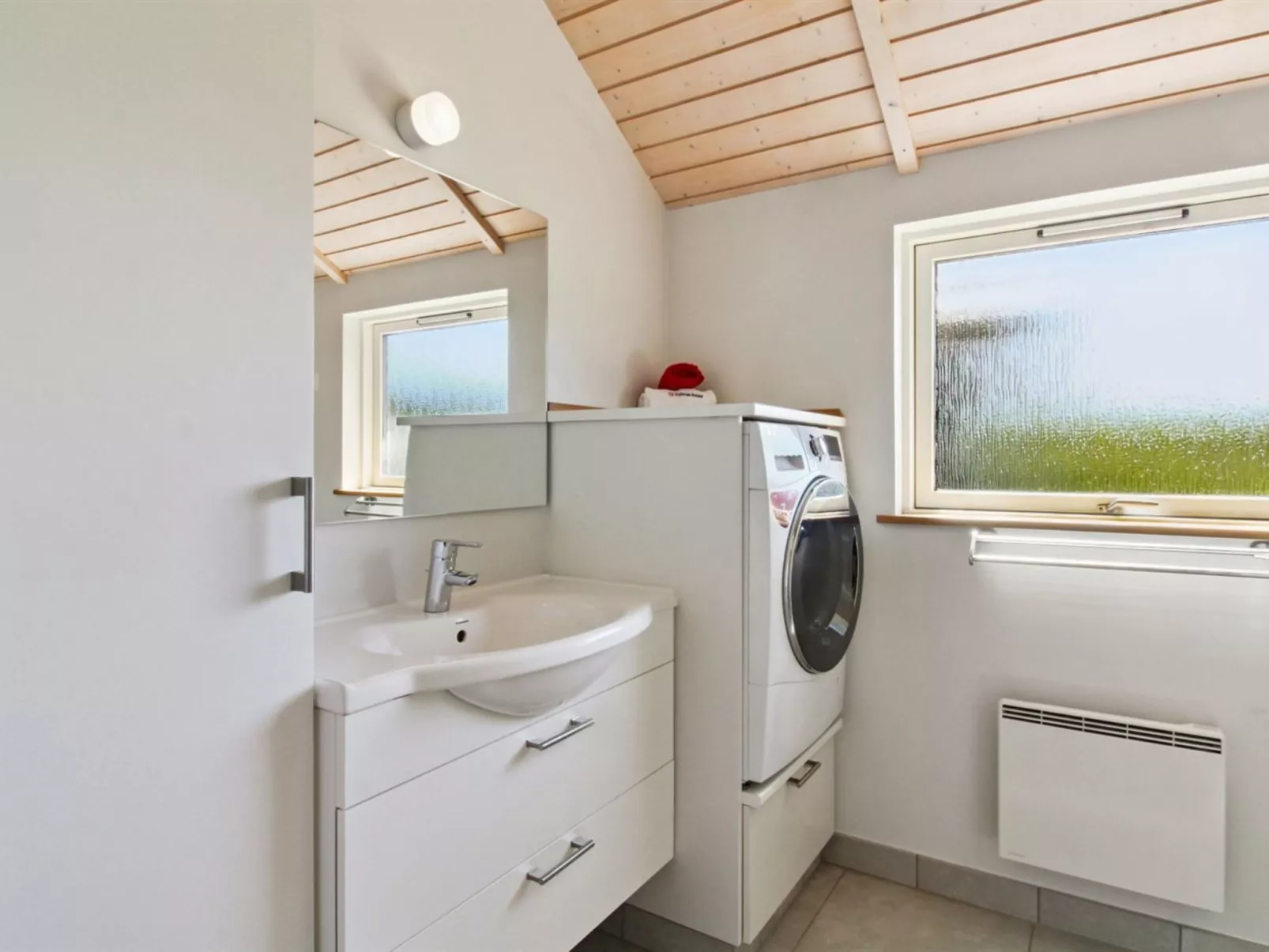 "Alimpij" - 30km from the sea-Drinnen