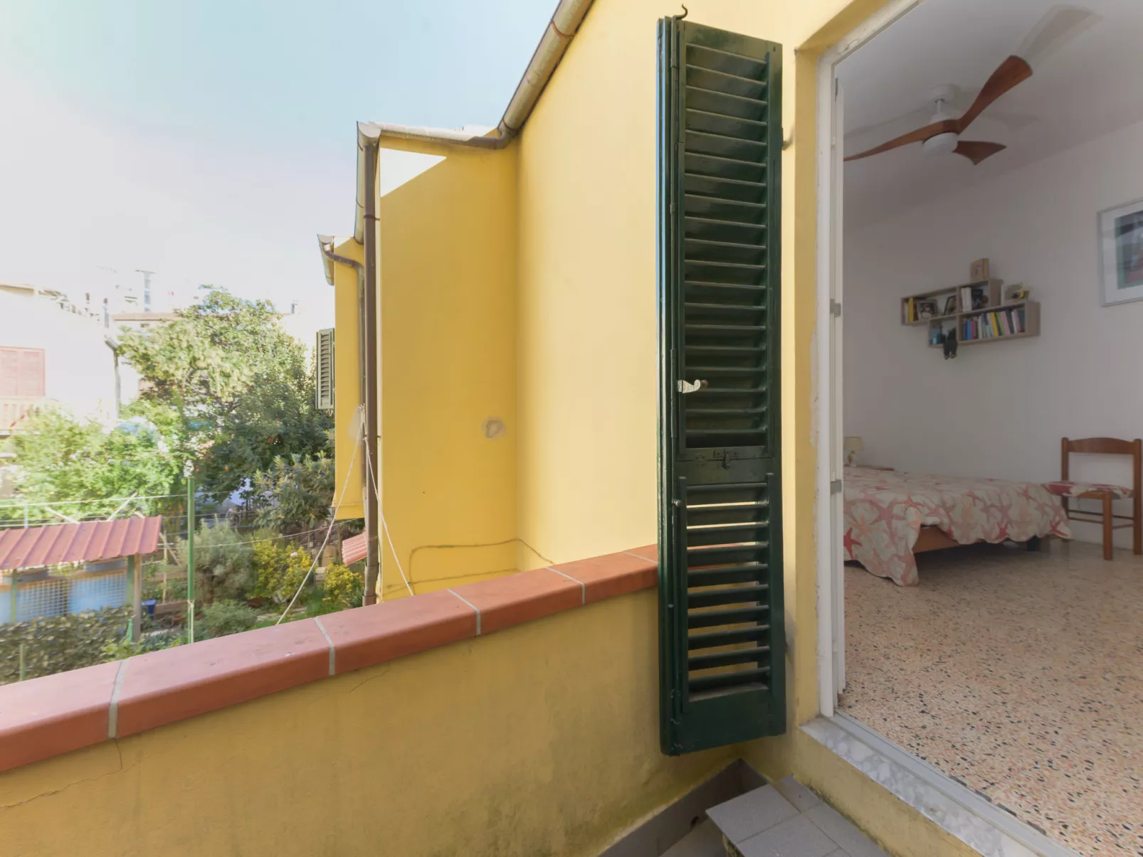 Il cortile nel centro-Outside