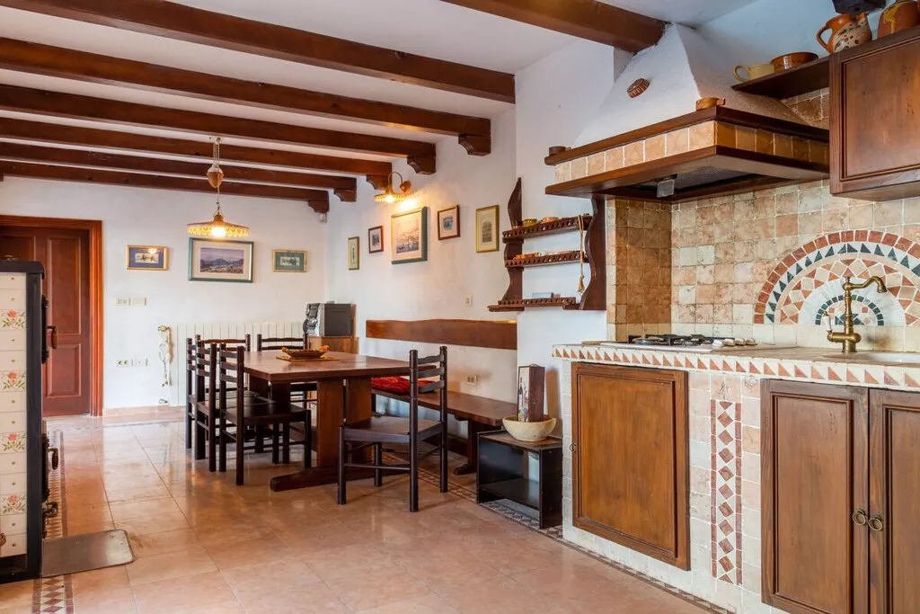 458038-Nicht zugeordnet