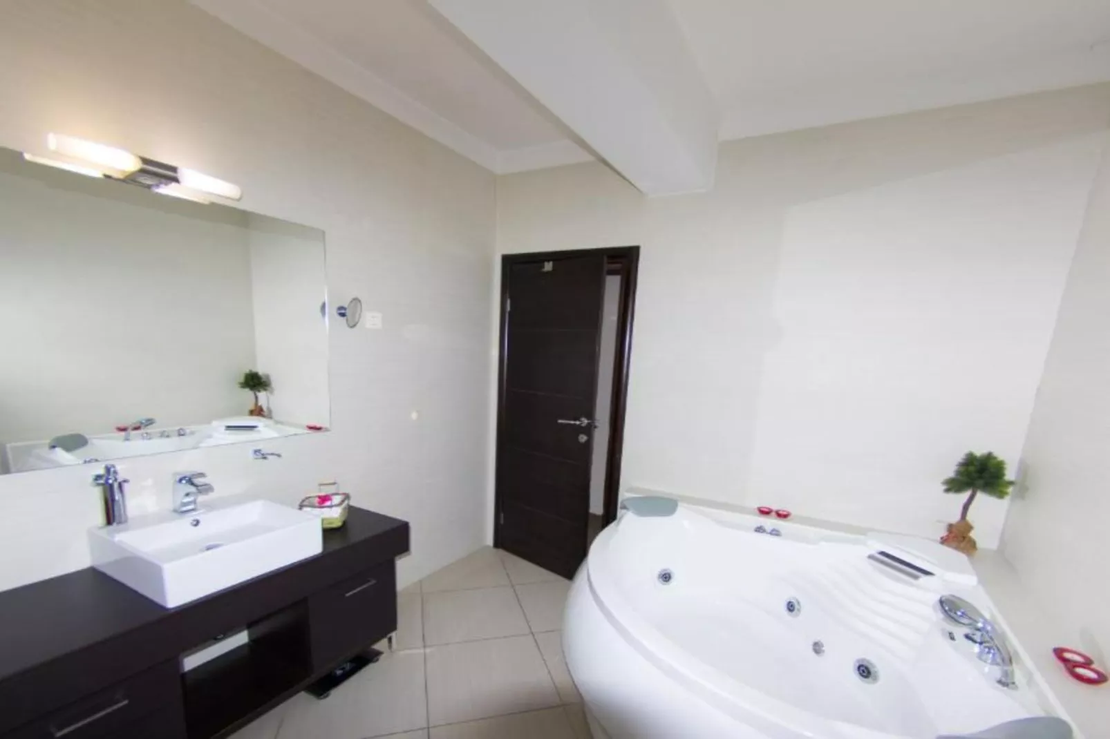 Villa Marid Opatija - One Bedroom Apartment With Balcony-Bathroom