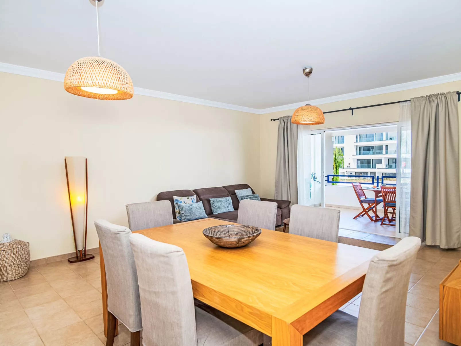 Mediterrâneo-Dedans