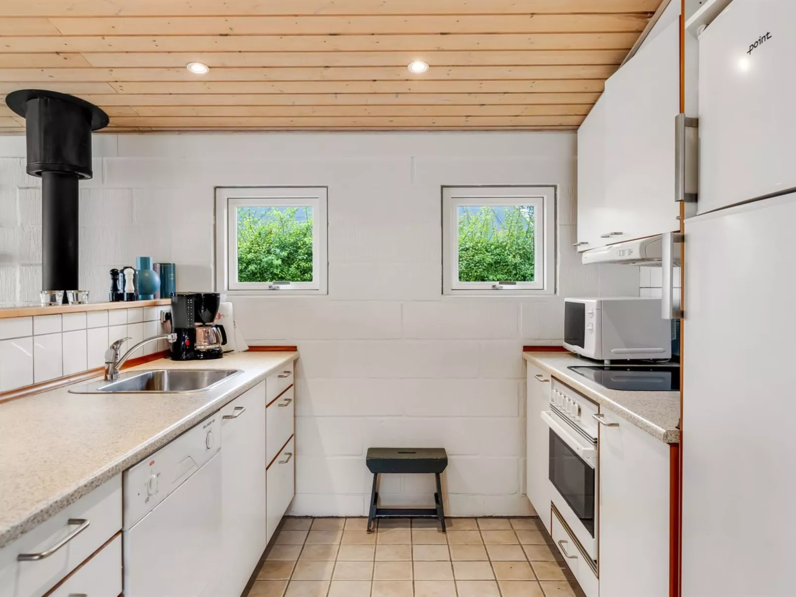 "Gudmund" - 50m from the sea-Inside