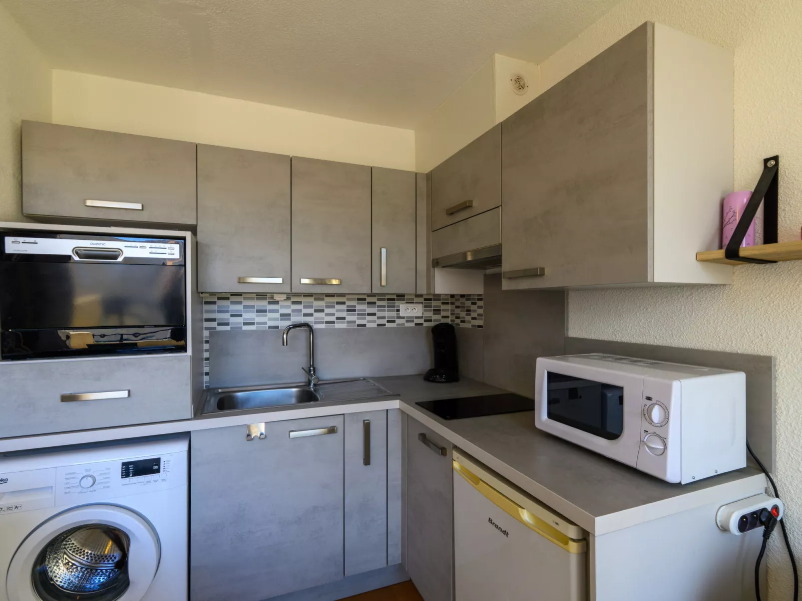 Gruissan Port-Drinnen