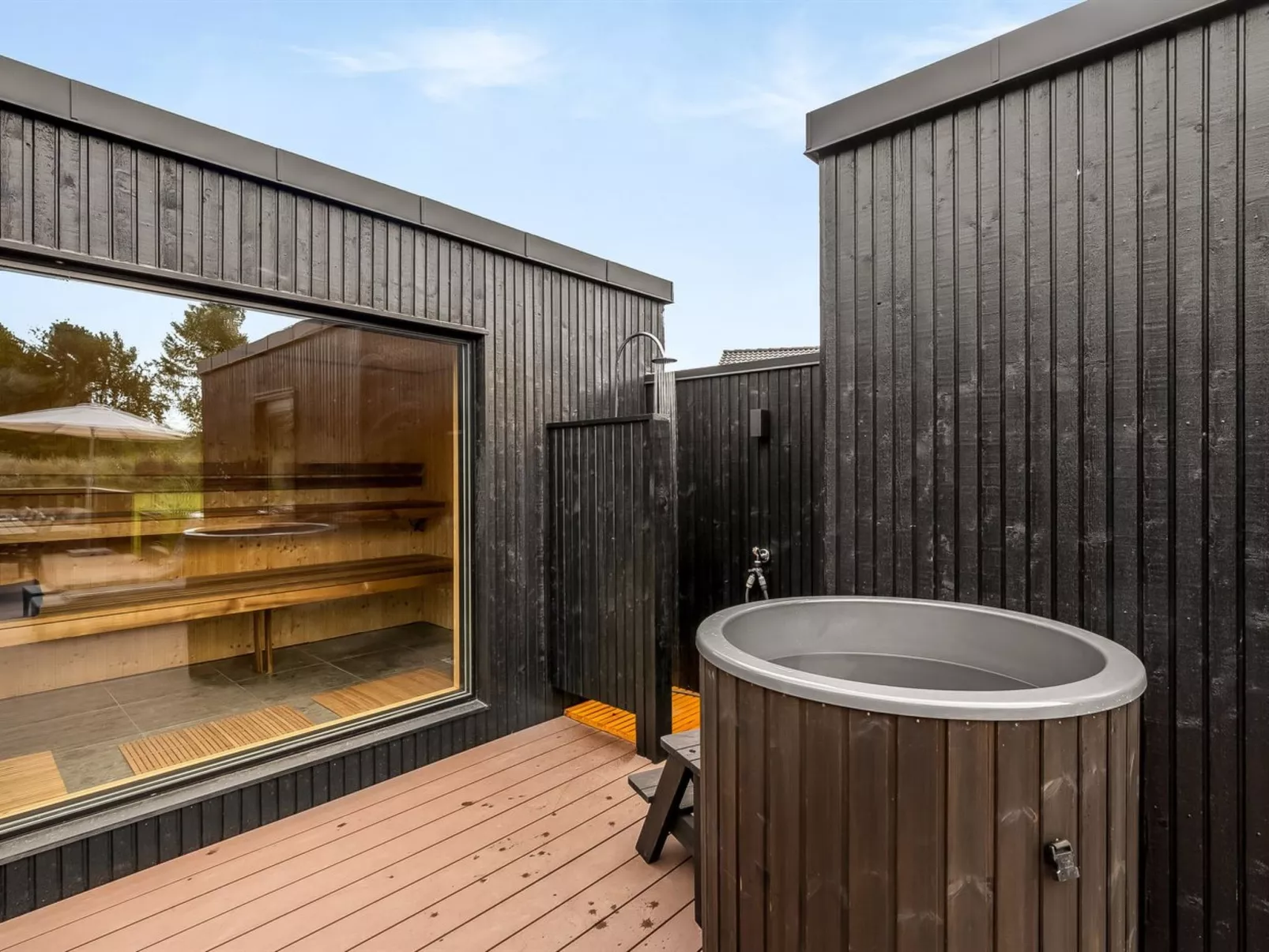 "Artur" - 800m from the sea-Dehors