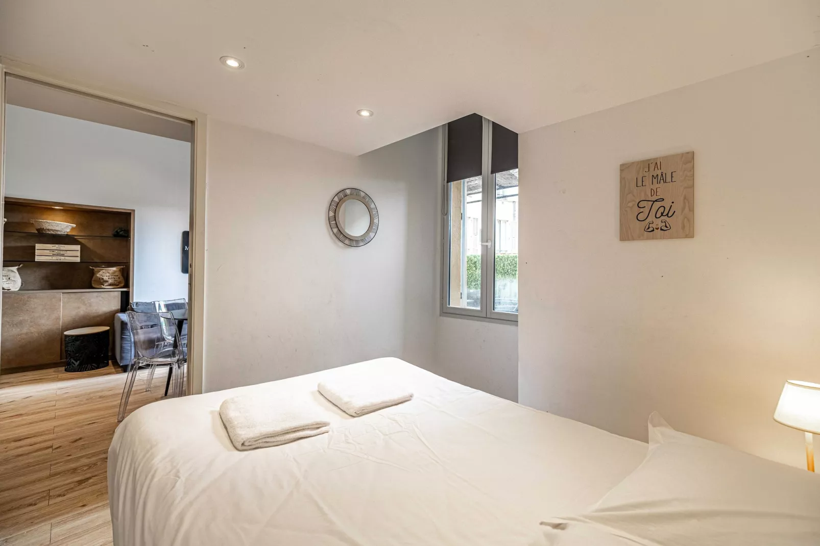 GF-11-GARIBALDI-101-Bedroom