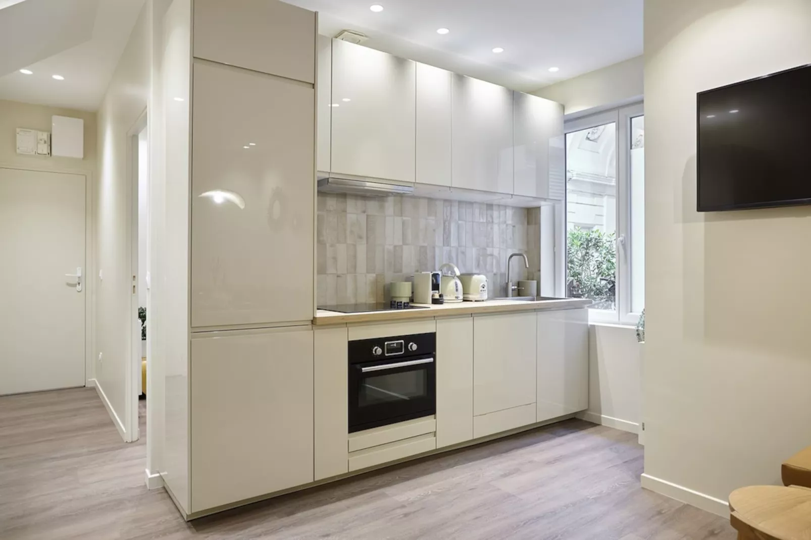 MONTMORENCY 1 NEW-Untagged