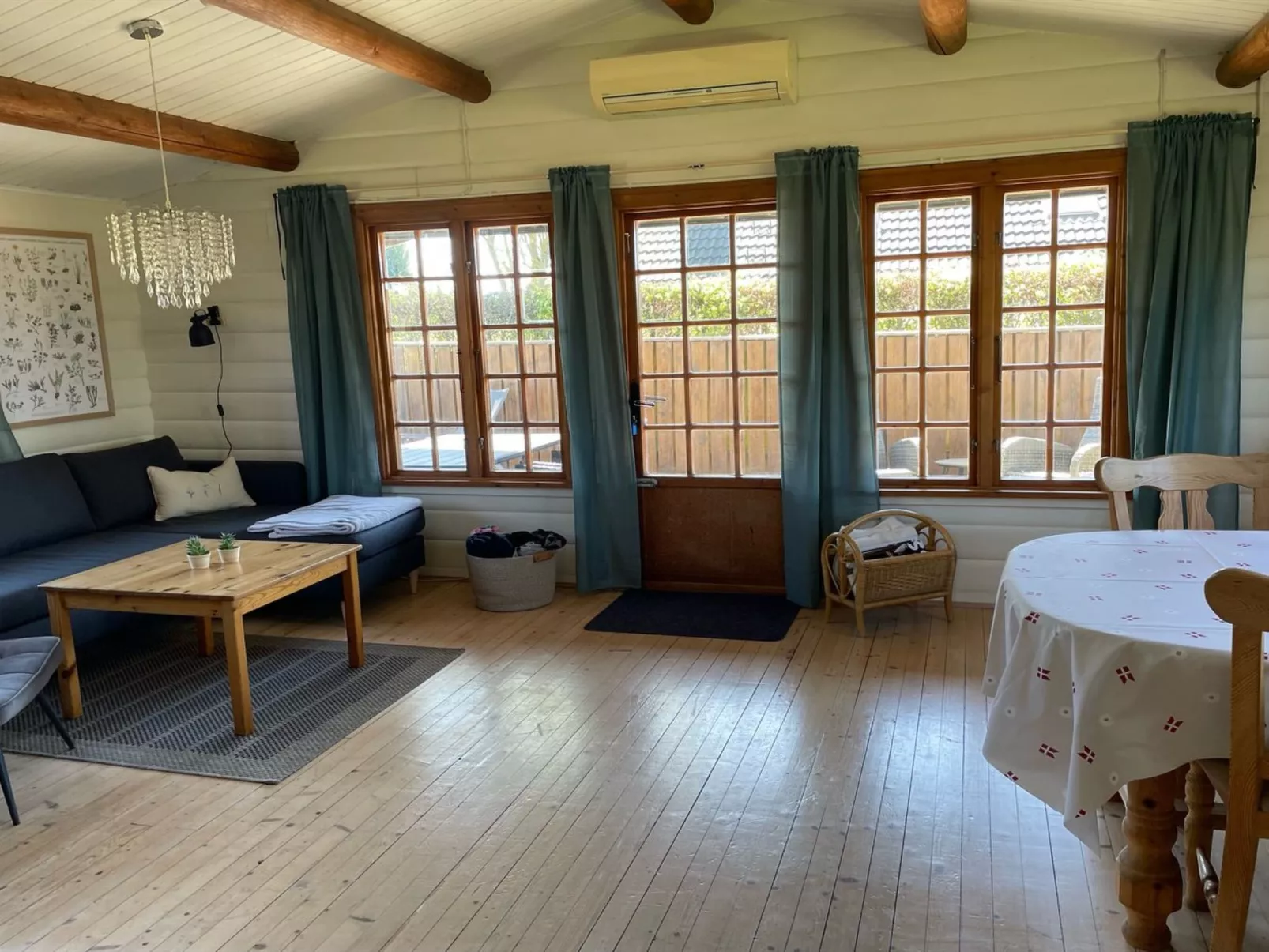 "Reimund" - 400m from the sea-Inside