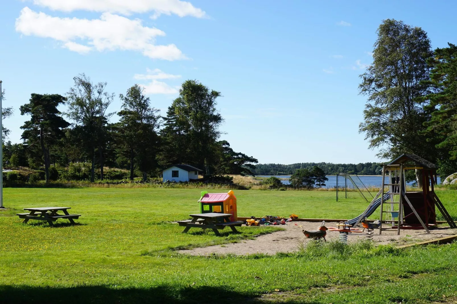 6 person holiday home in STRÖMSTAD-Outdoor