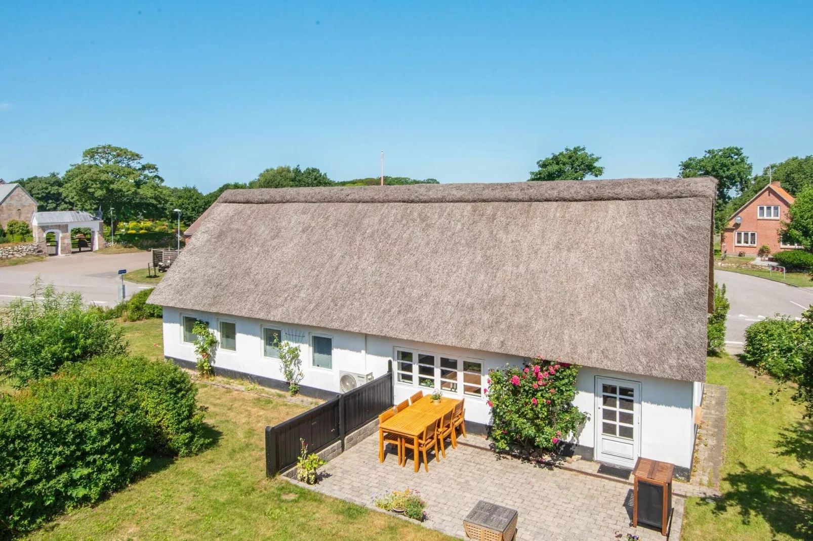 6 person holiday home in Ringkøbing-By Traum