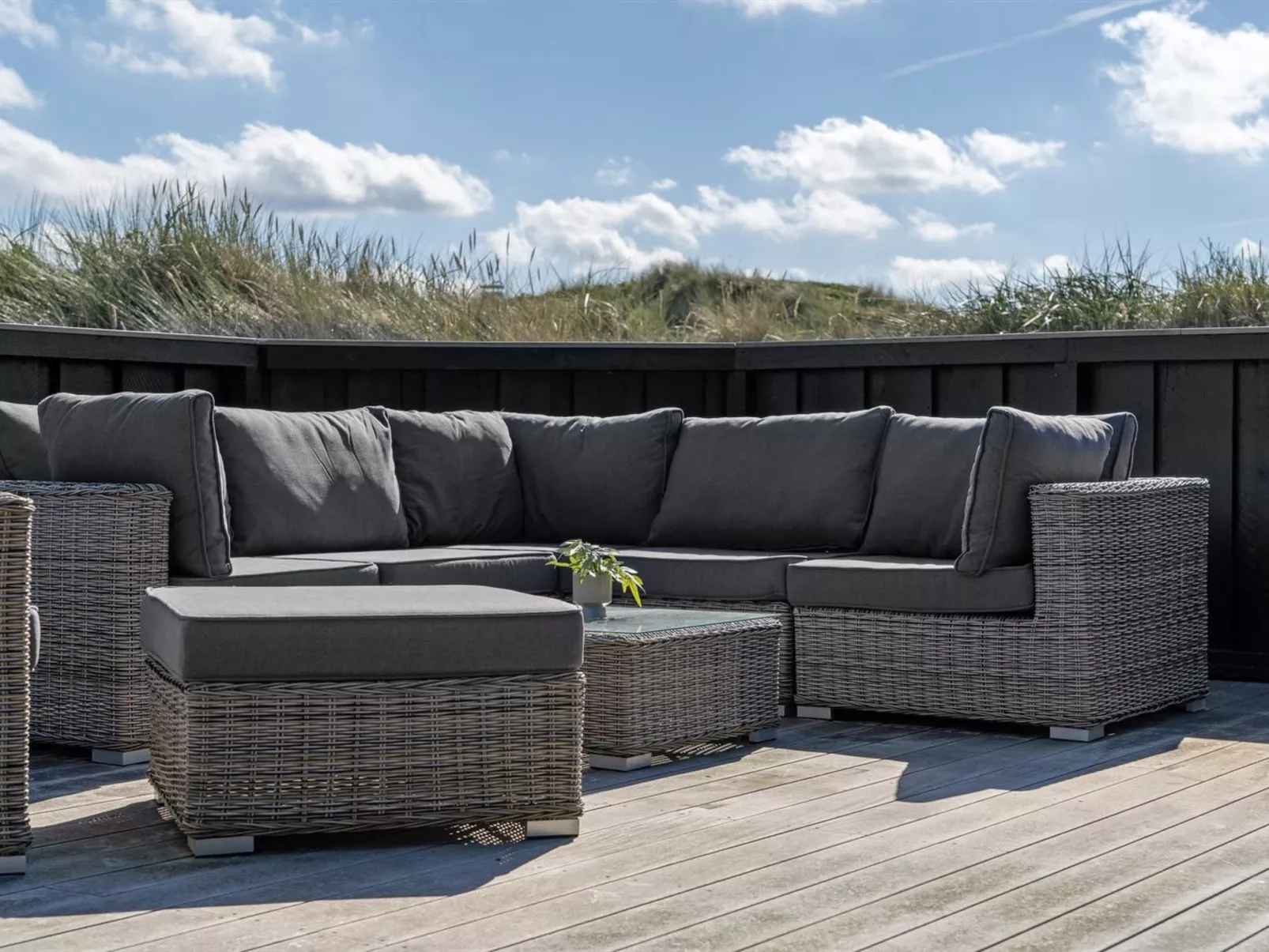 "Alde" - 150m from the sea-Outside